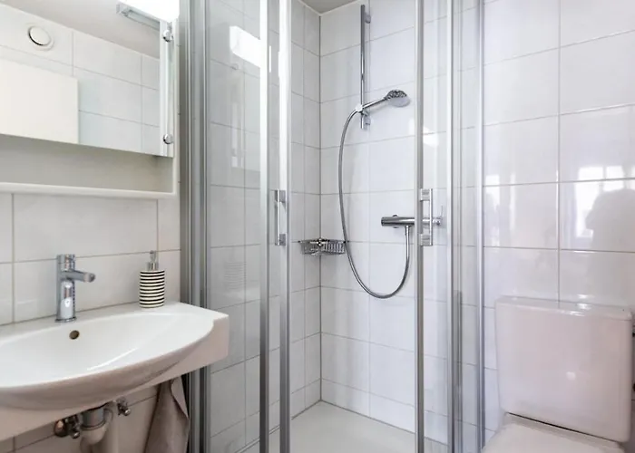 아파트 Modern 2 In District 4